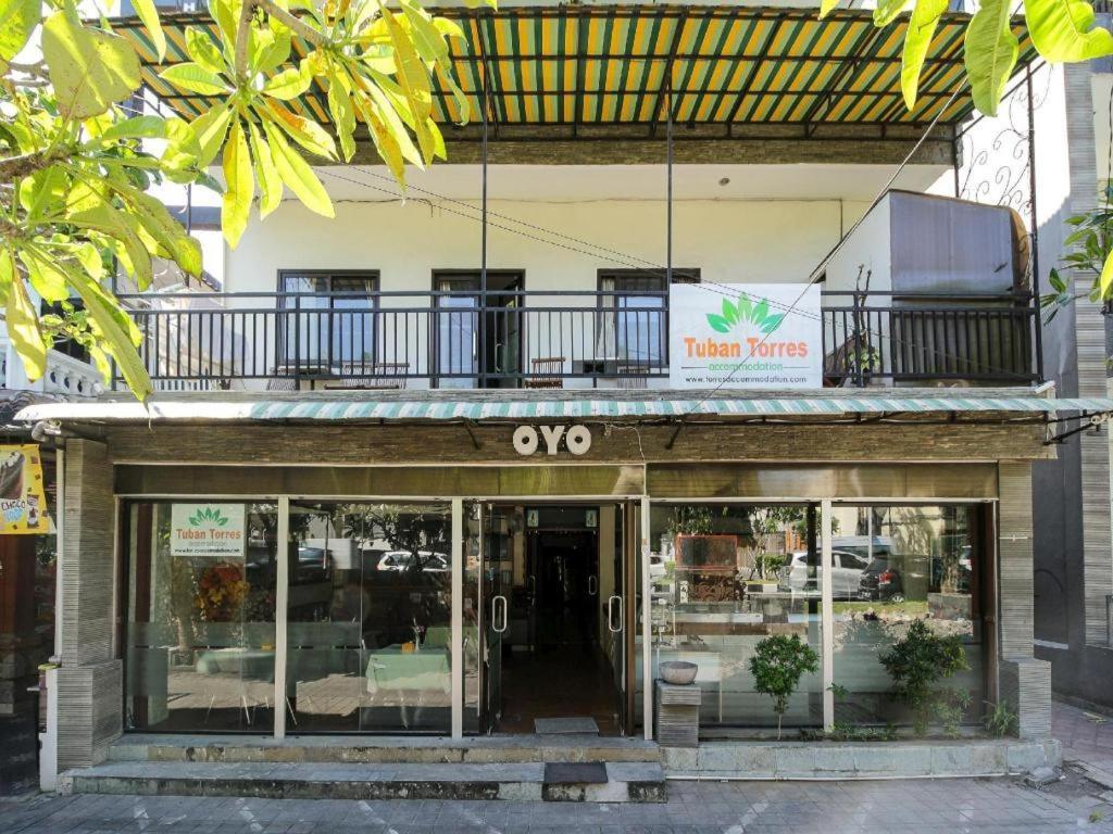 Oyo 734 Tuban Torres Accomodation Kuta Lombok Exterior foto