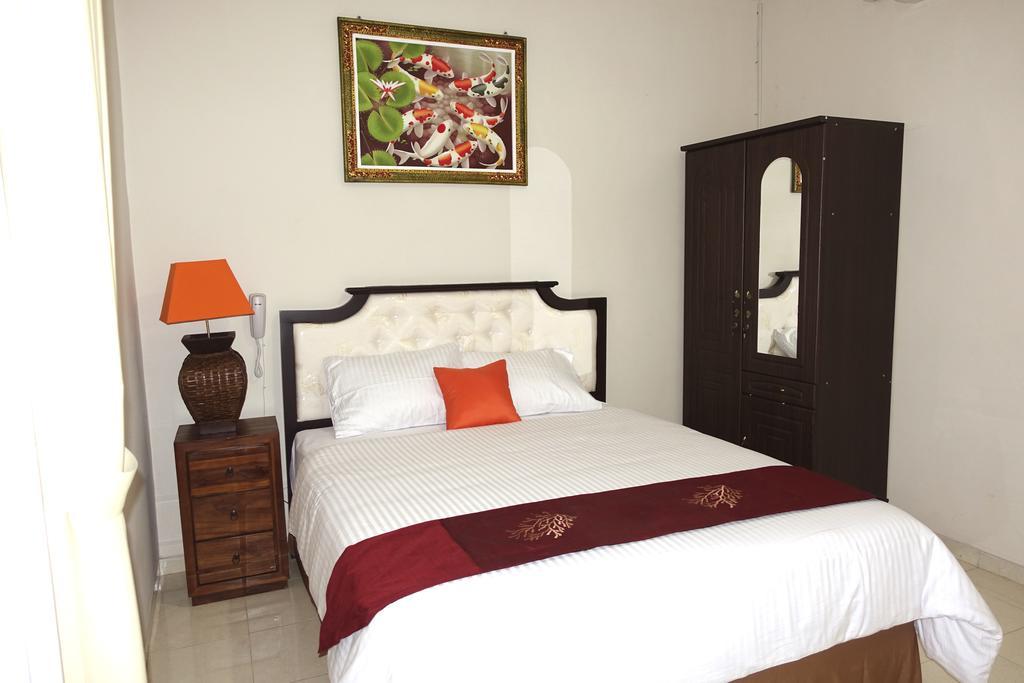 Oyo 734 Tuban Torres Accomodation Kuta Lombok Cameră foto