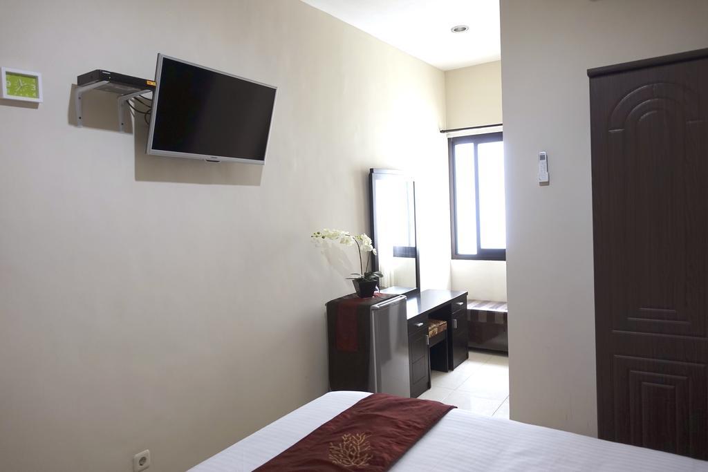 Oyo 734 Tuban Torres Accomodation Kuta Lombok Cameră foto