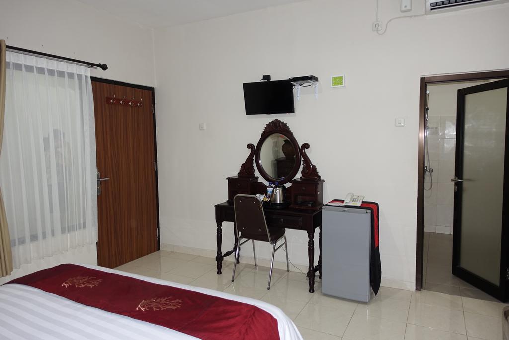 Oyo 734 Tuban Torres Accomodation Kuta Lombok Cameră foto
